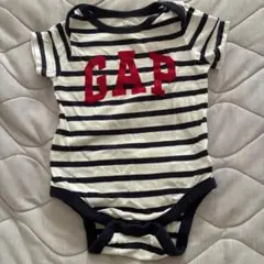 GAP ボーダーロンパース 12-18ヶ月