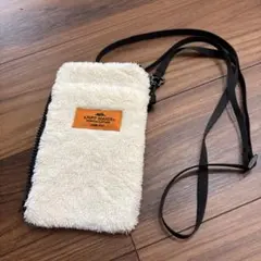 Item thumbnail for item f45d02f9-79fa-45f0-ac56-0496a7e93492
