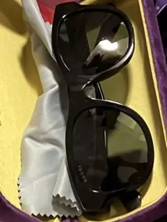 Gucci サングラス GG0003S 001