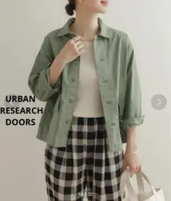 コットンミリタリーシャツジャケット ¥10,450 DOORS