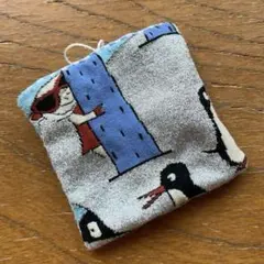 1点限り♪ハンドメイド　アルベロベロ生地使用 ぶたさんペンギンさんキラキラポーチ