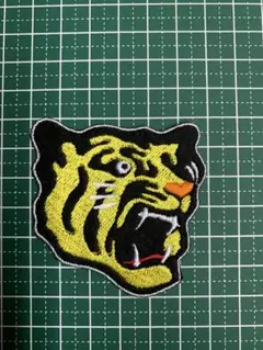 アイロンワッペン タイガース 刺繍