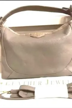 レザージュエルズバック❣️