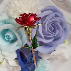 薔薇のブローチ