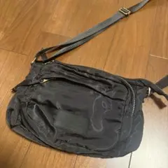 チャコット　ブラック　ショルダーバッグ