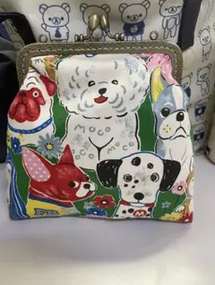カラフルワンちゃんいっぱい　がま口ポーチ
