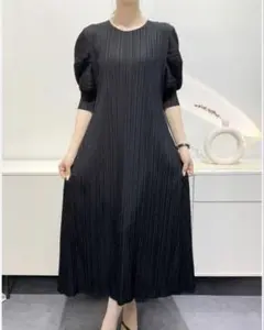 【美品】ブラックプリーツロングワンピース