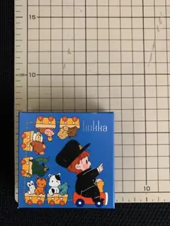 小物入れ　箱　お菓子が入ってた箱