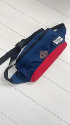DAKINE ボディバッグ ウエストポーチ リュック 2way ネイビー/レッド