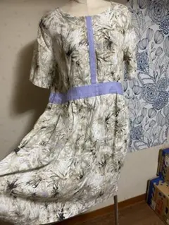 上質　リネン　ワンピース
