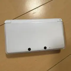 ニンテンドー3DS ホワイト 本体