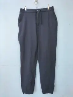 Item thumbnail for item 61d1fedc-e283-4546-9571-dc6feed3ecd3