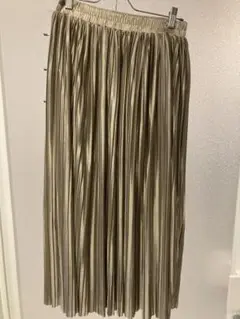 (新品)ゴールド プリーツスカート ウエストゴム長さ80cm