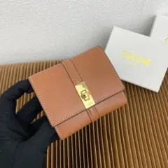 CELINE ブラウンレザー 三つ折り財布