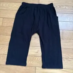 黒いポケット付き半ズボン サイズ150
