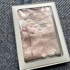 新品未使用　レースハンカチ