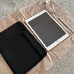 iPad Pro 32GB 9.7インチモデル　ペンシル・ケース付き