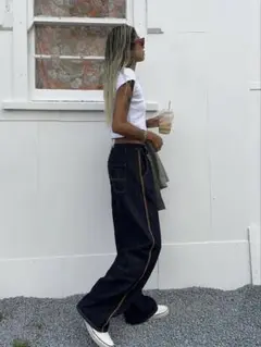 Item thumbnail for item e994968d-4e1f-4412-905c-c6052fa57972