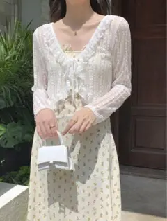 レースカーディガン 薄手ホワイト 日焼け防止 春夏透け感かわいい　きれいめ