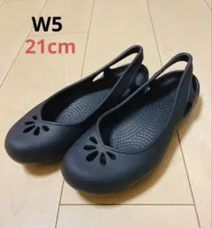 美品《廃盤品》クロックス　マリンディ 黒　w5 21㎝フラットシューズ
