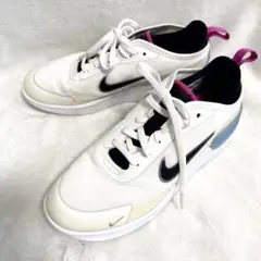 美品✨ NIKE AMIXA スニーカー 24.5cm ナイキ アミクサ 白