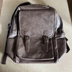 ブラウン合成皮革リュック