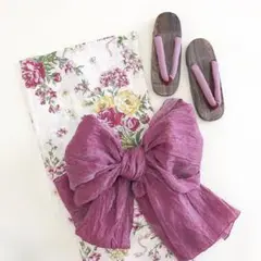 ❤️即完売商品❤️【メゾンドフルール 】パリブーケ柄浴衣《ダークピンク》