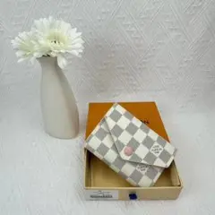 Item thumbnail for item b8eaec43-6325-4ac7-aa45-f9fe3b131edd