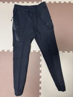 【新品未使用】NIKE テック フリース ジョガーパンツ