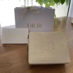 DIORノベルティコスメボックスゴールド リボン付きショッパー、箱、封筒