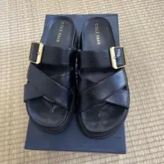 COLE HAAN クロスストラップサンダル ブラック