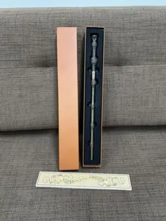 Item thumbnail for item 7fdf80bd-5e2d-4000-89be-8b9b5927e6a6