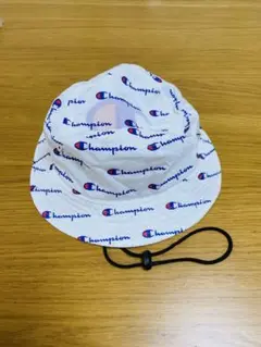 キッズ　Champion