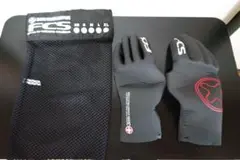 FCS WINTER GLOVES 3mmグローブSサイズ