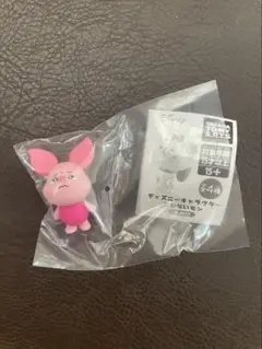 ディズニーキャラクター なかないモン　そのに ピグレット　 ガチャガチャ