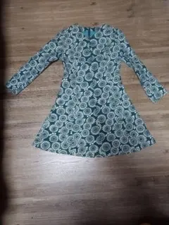 新品 花柄ワンピース