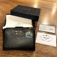 C*i様 美品　PRADA 二つ折り財布 ロボットデザイン m59796483330_1.jpg?1733152993