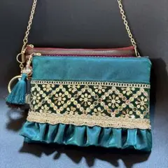 Item thumbnail for item 8f6c50bb-96e1-4cb6-8502-b558b894318c