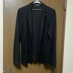 シンプル黒カーディガン