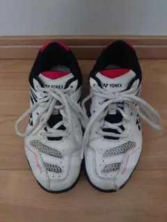 ヨネックス　バドミントンシューズ　パワークッション660　22.0cm