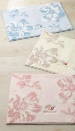 新品LAURA ASHLEYローラ アシュレイ 玄関・バスマット 水色