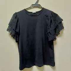 きれいめ ブラック レース付きフリル袖 Tシャツ