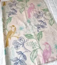 コットンリネン　麻　マルチカバー 鳥柄　北欧　ベッドカバー 北欧　布