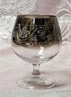 Item thumbnail for item fefe7023-e6fa-451e-8213-512d3d6a1b67