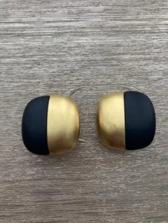 GIVENCHY イヤリング