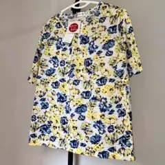 【新品未使用】レディース トップス カットソー　花柄