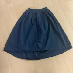 GU ブラック　フレアスカート