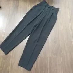 ブラック プリーツ スラックス