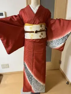洗える華やか付下げ