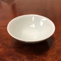 深見陶治　Sueharu Fukami 青白磁ぐい呑み　未使用　桐箱